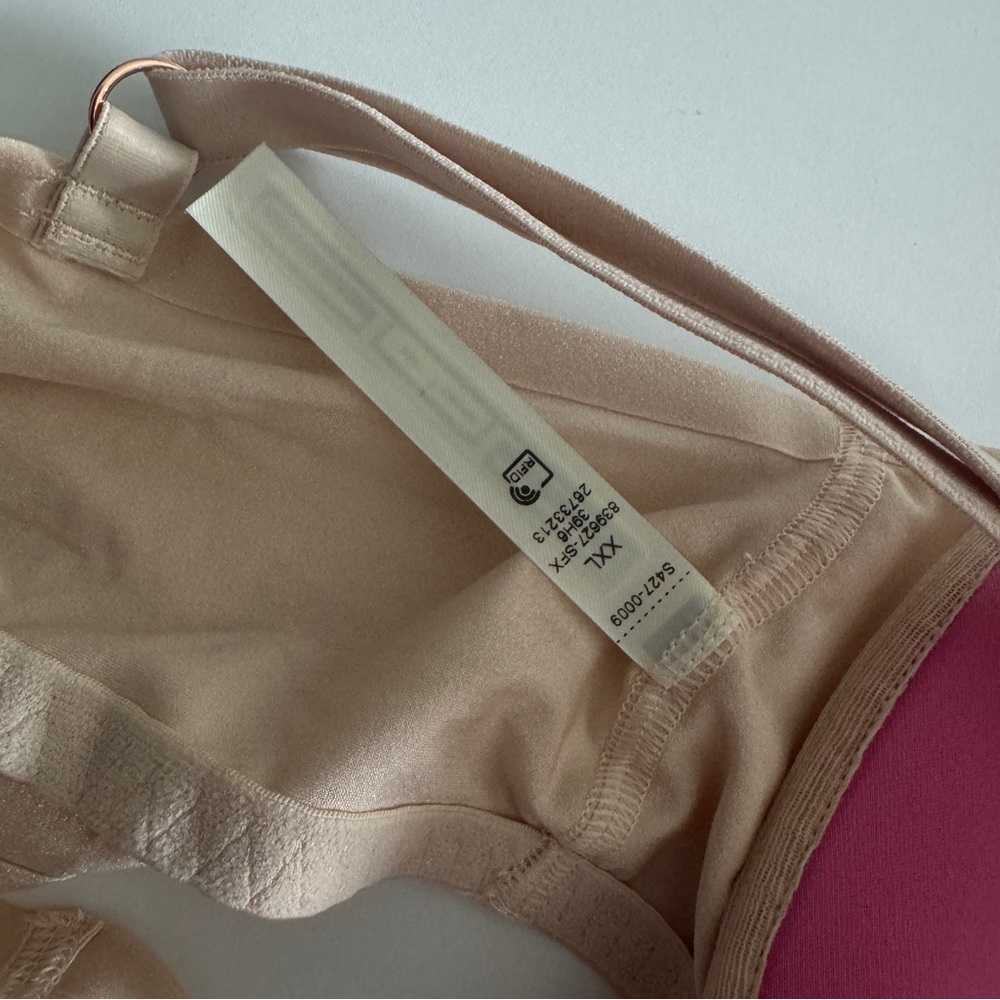 PINK Victoria's Secret Tan Bra - Picture 7 of 7